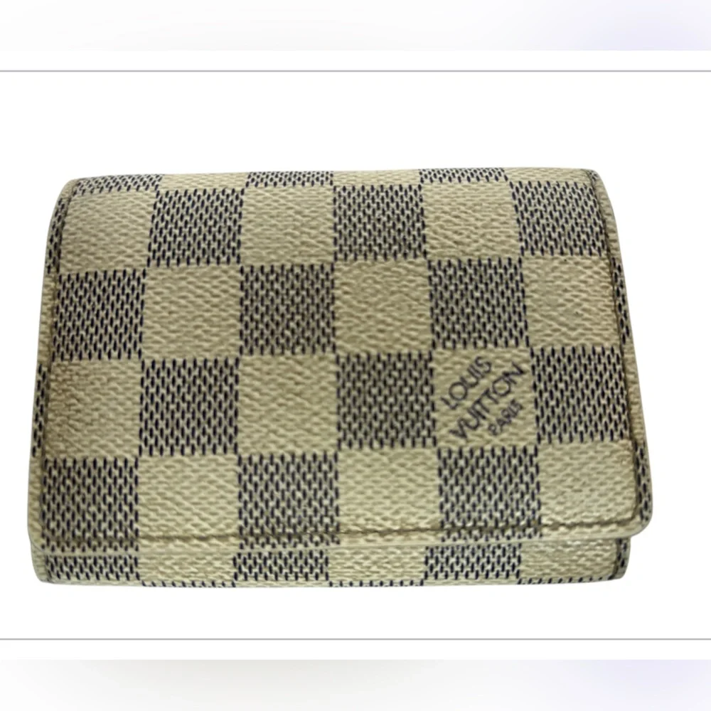 Louis Vuitton Authentic Card Holder - Picture 1 of 15